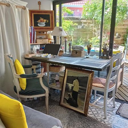 Апартаменты L'Atelier De Jocelyne Бёзвиль Экстерьер фото